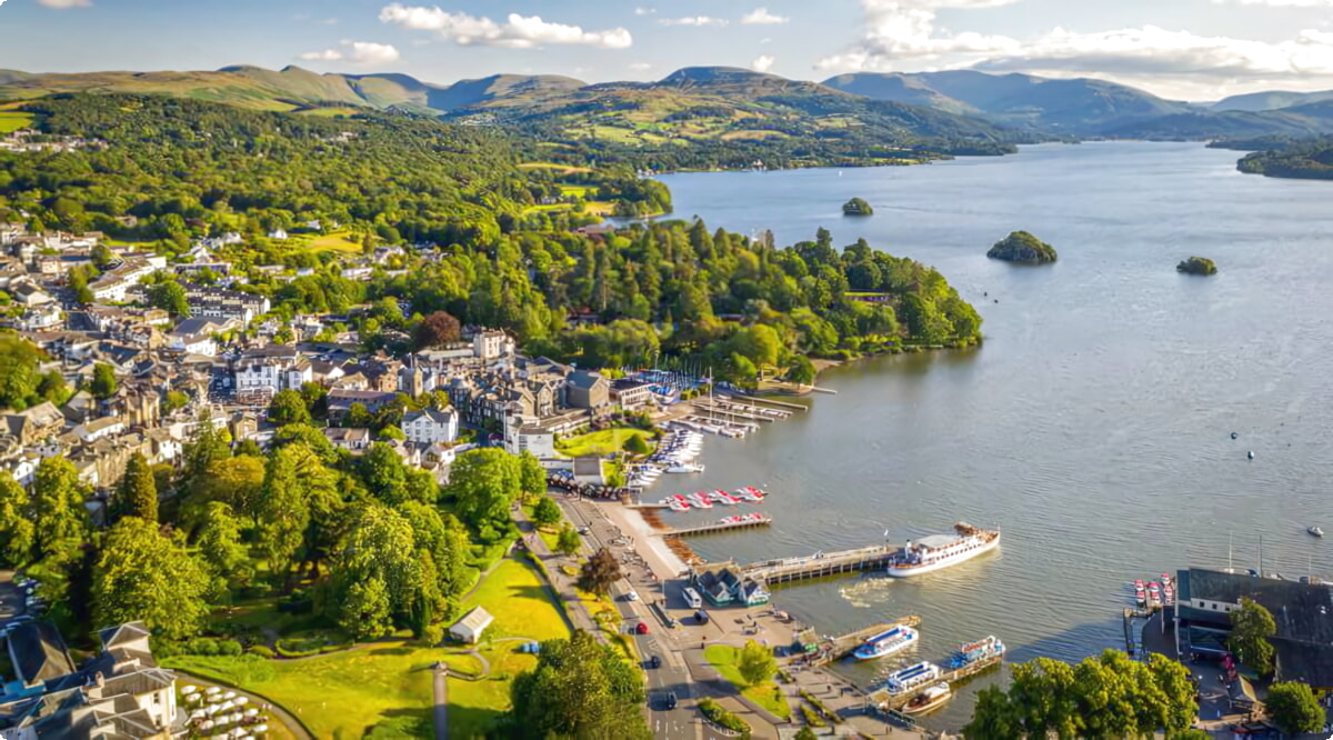 Nuestros servicios de alquiler de coches ofrecen una diversa selección de vehículos en Bowness-On-Windermere.